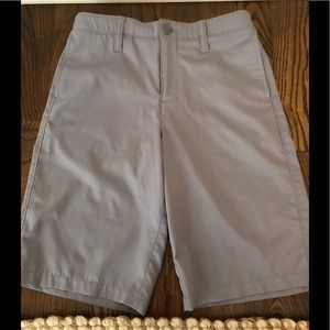 Under Armour Performance golf short.  Gray, 14.